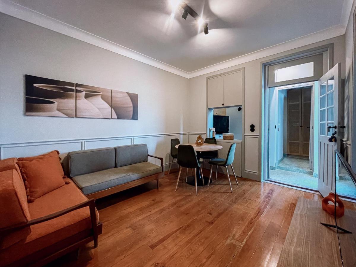 Predio Da Estacao Daire Porto Dış mekan fotoğraf